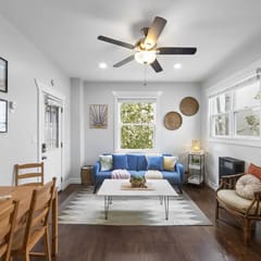 Unit 2 - B Ave Bungalows · Beachside 1/1, 5-10 Min Walk to Coronado Beach!