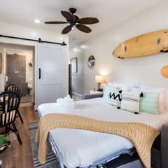 Unit A - B Ave Bungalows · Cozy Beach Studio, 5 Min Walk to Coronado Beach!