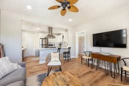 Coronado Unit 1 - B Ave Bungalows · King-sized 1/1, 5 Min Walk to Coronado Beach!