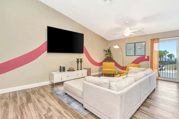OCEAN VIEW | Retro Arcade | Game Room, Parking, AC - Image 1