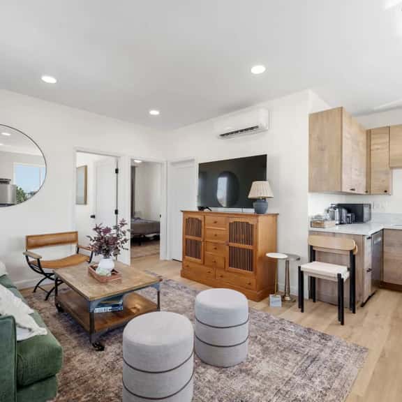 Oaklawn Private Guesthouse Front Unit-Chula Vista - Image 1
