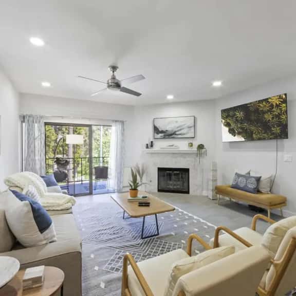 On Orange Ave - With Pool - Across From Park - Image 1
