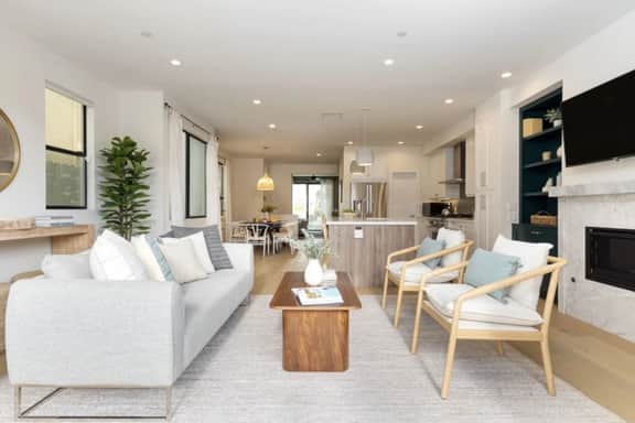 Pacific Villa - Ocean Views, Parking, AC, Fire Pit