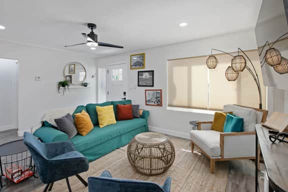 Paradise w Views! Hot Tub, AC, Mother in Law Suite
