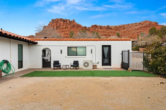 291 Sandstone Cir STG Utah - Main House · In The Heart of STG's Historical District